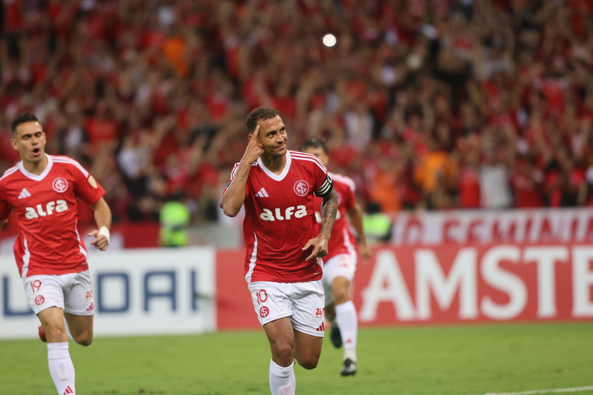 Alan Patrick destaca semelhança do Inter com times campeões