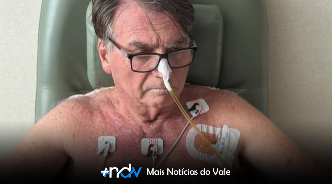 ‘Seguimos firmes’: Bolsonaro atualiza estado de saúde direto da UTI e agradece apoio