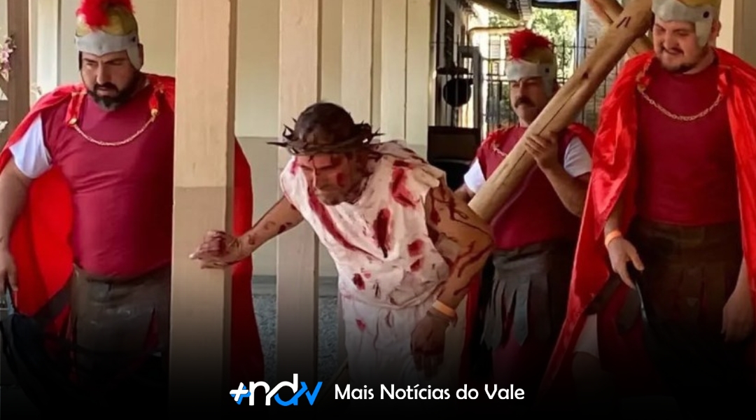 Teatro da Paixão de Cristo: Uma experiência inesquecível de fé e emoção em Indaial