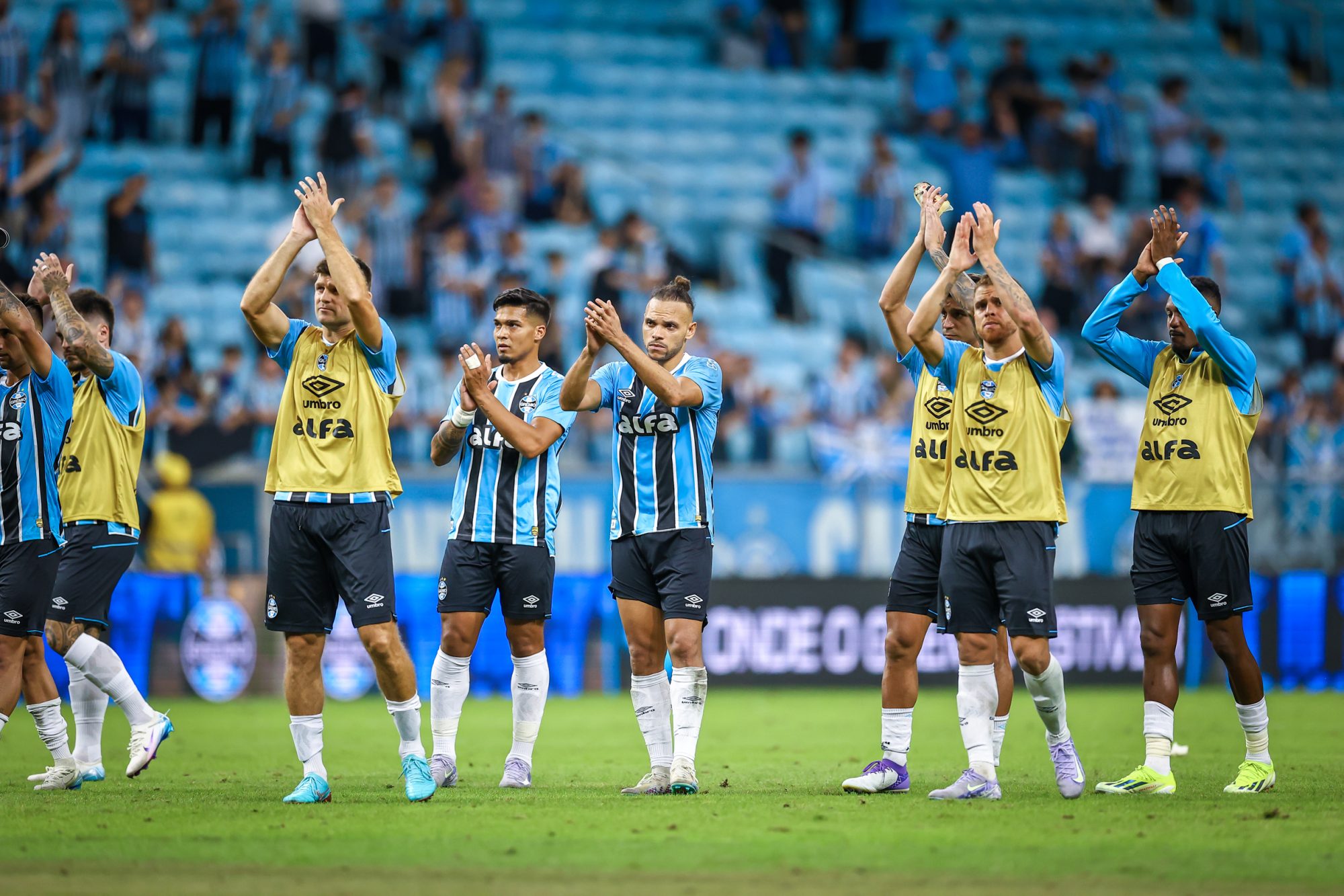 A declaração da direção do Grêmio contra protesto da torcida