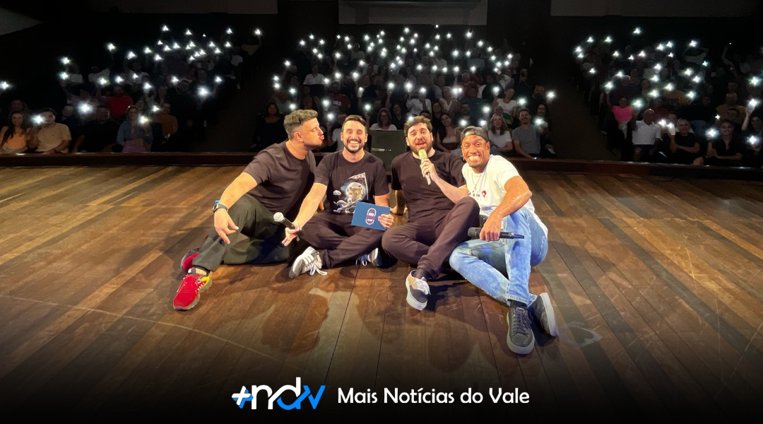 Risos sem fim em Brusque: Rio Comedy Club lota o CESCB e encanta com humor carioca afiado