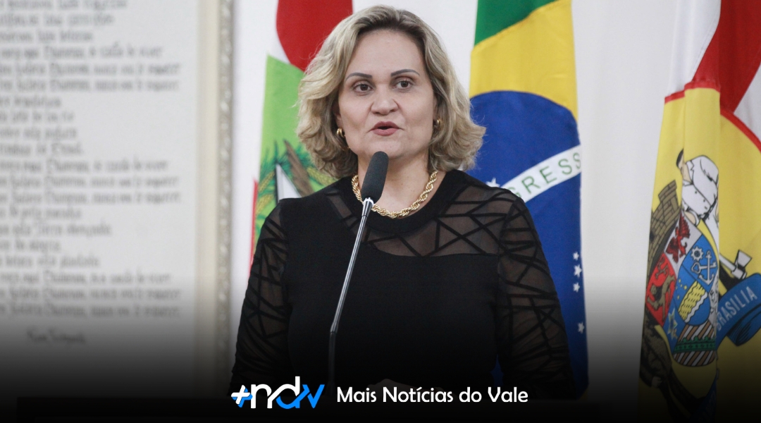 Cristiane Loureiro alerta sobre vícios em apostas e reforça importância da atenção à saúde