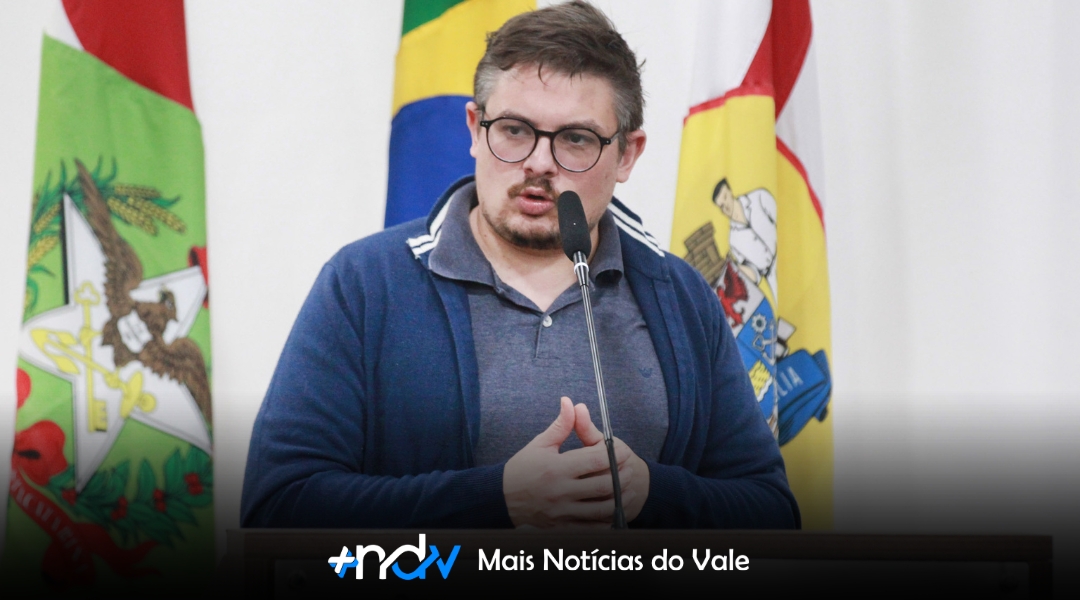 Bruno Cunha cobra mudanças no trânsito da General Osório e defende retorno dos Jogos Escolares