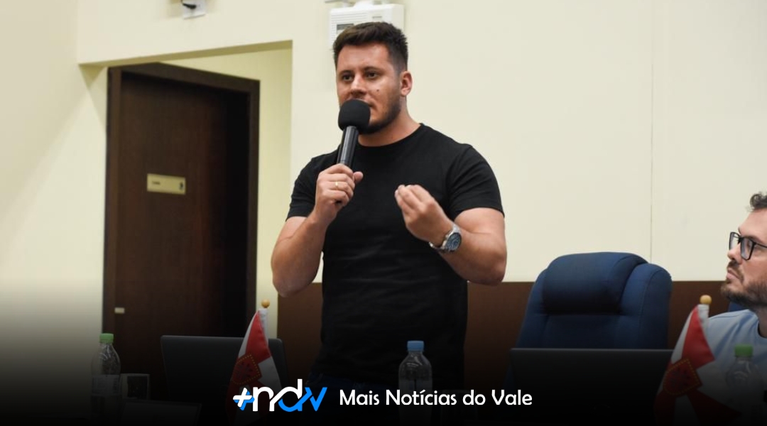 Vereador Diogo Pinho freia reajuste salarial na Câmara de Vereadores de Indaial