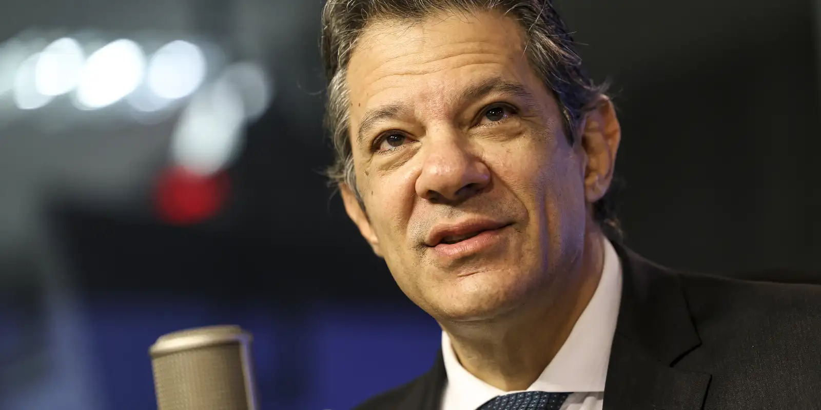 Haddad reúne-se com secretário do Tesouro de Trump em meio a tarifas