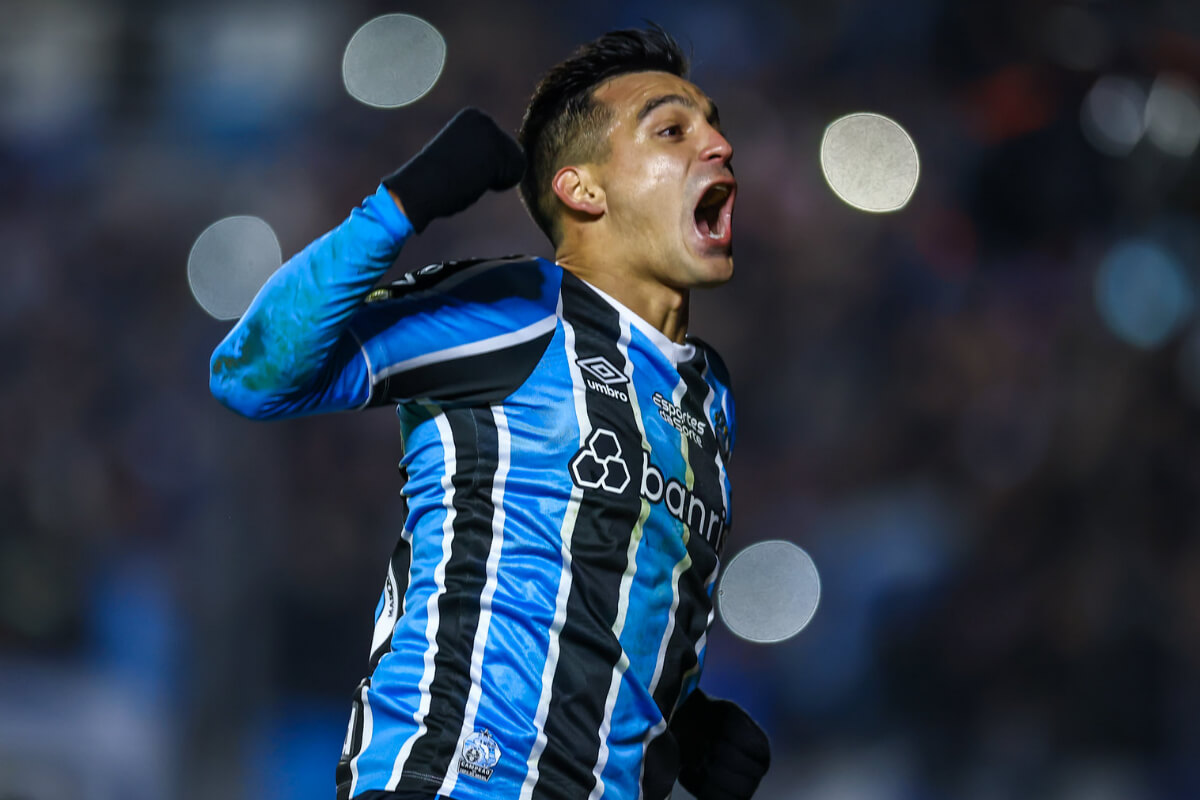 Cristaldo desmente boato sobre bastidor do Grêmio