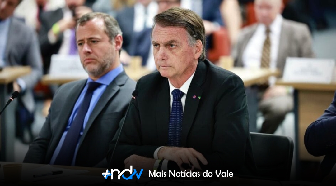 Bolsonaro nega golpe no STF, pede desculpas e faz piada com Moraes