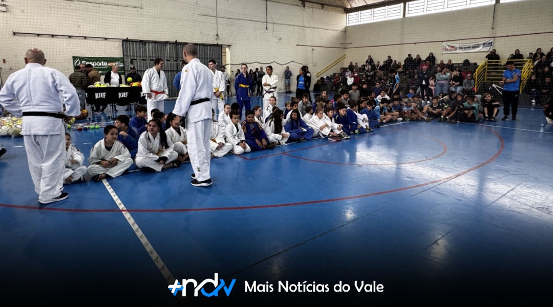 Festival do Programa Semente reúne mais de 5 mil jovens no Centro Esportivo Bernardo Pisetta