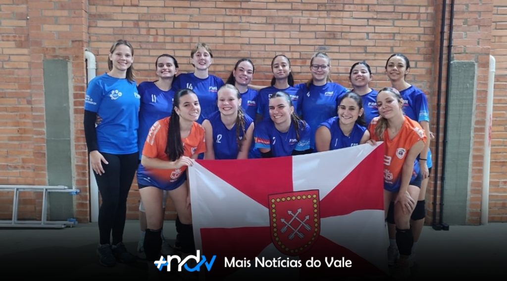 Indaial encerra participação na Etapa Regional Leste-Norte da Fesporte com pódio no Handebol Masculino