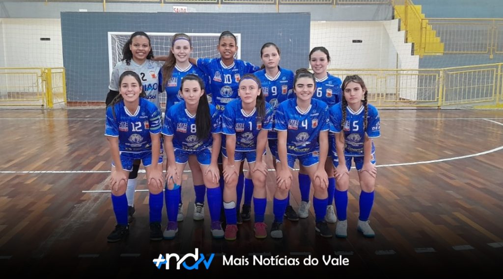 Indaial encerra participação na Etapa Regional Leste-Norte da Fesporte com pódio no Handebol Masculino