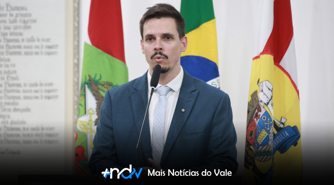 Vereador Bruno Win destaca necessidade de ajustes na nova Área Azul de Blumenau