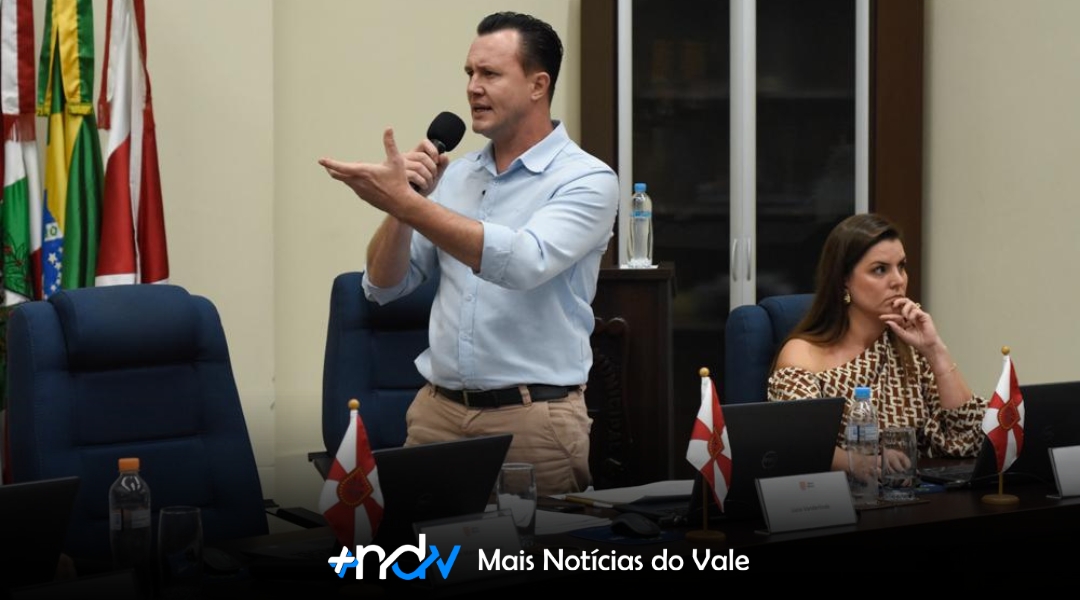 Vereador Lucio Vanderlinde denuncia irregularidades graves na merenda escolar de Indaial