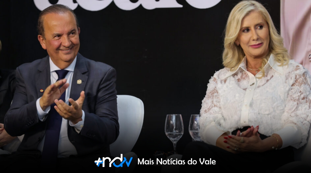 Governo do Estado anuncia reajuste salarial de 11% para professores