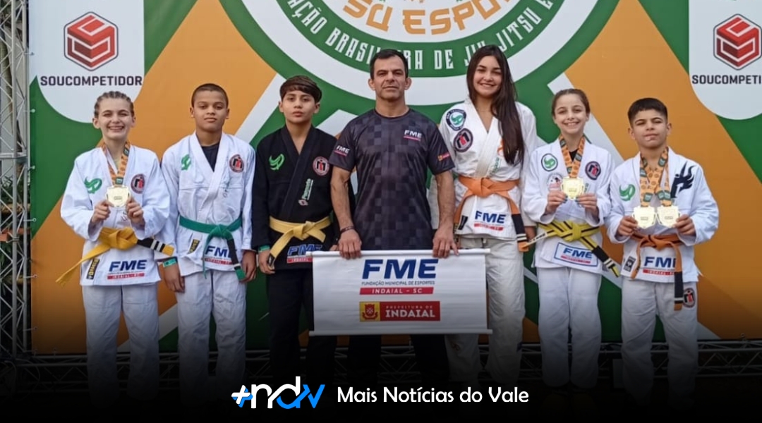 Atletas de Indaial brilham no Brasileiro Kids de Jiu-Jitsu com 8 ouros em São Paulo