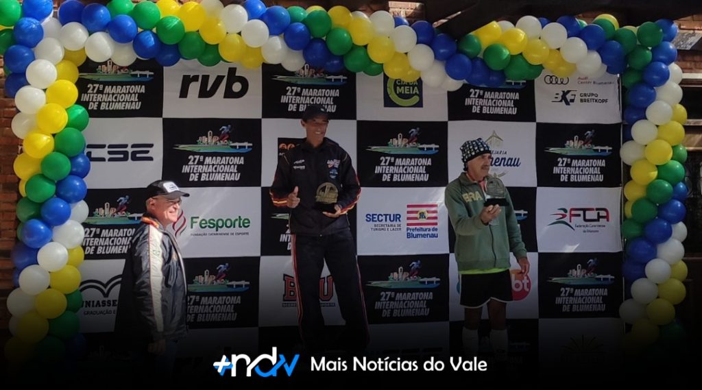 Atletismo de Indaial conquista pódios na 27ª Maratona de Blumenau