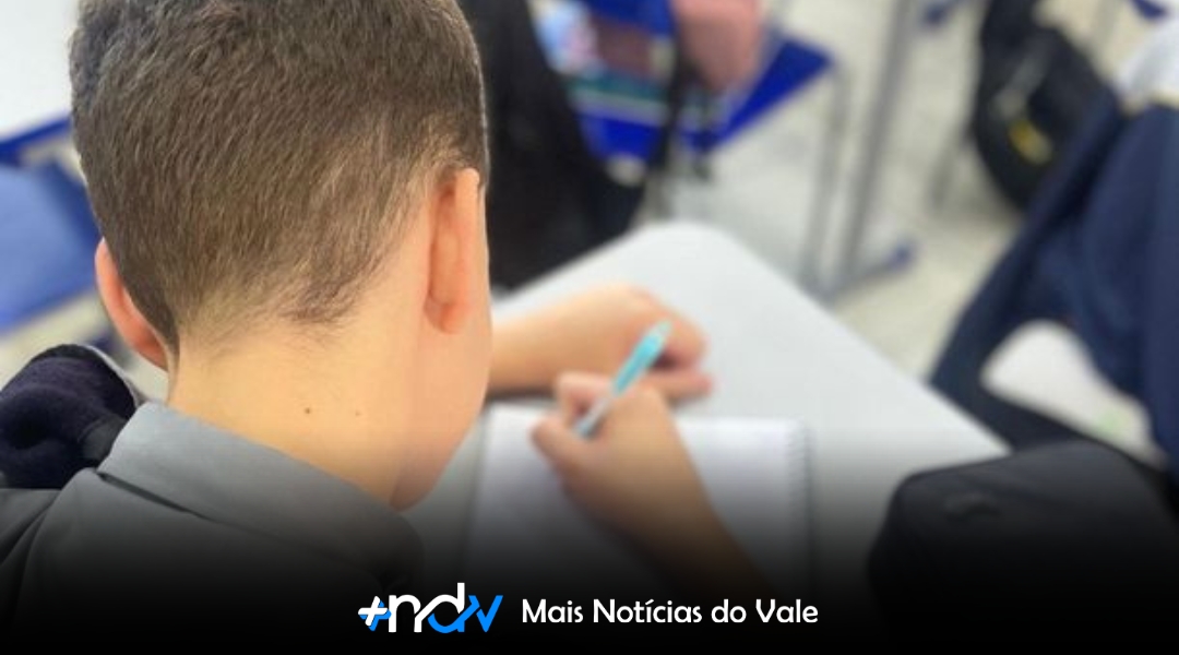 Colégio militar de Blumenau conquista 1º lugar entre escolas públicas de SC no ENEM 2024