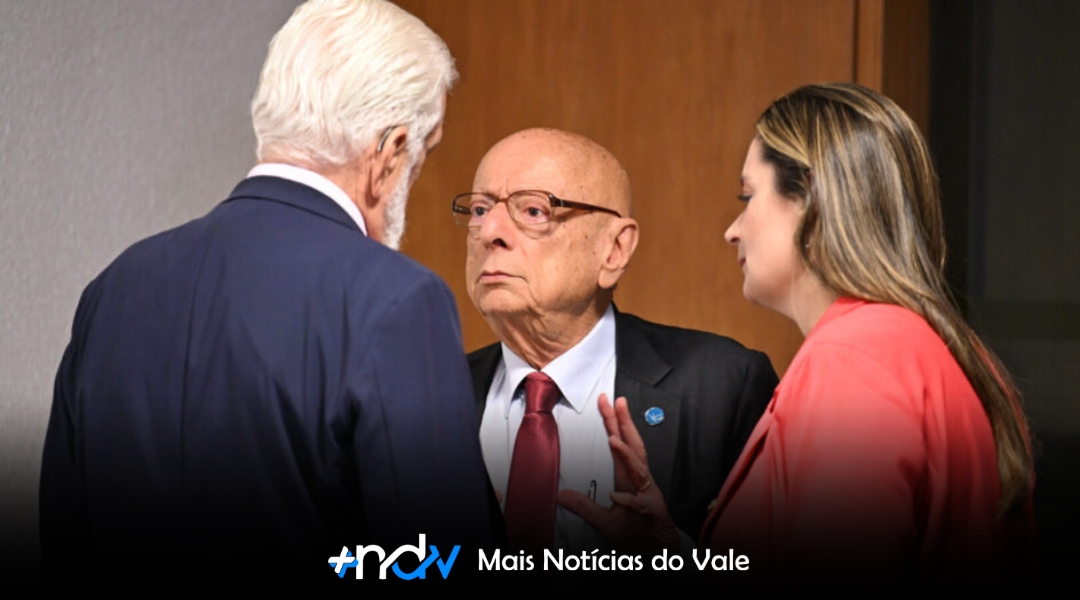 Senador Amin integra comitiva que irá aos EUA discutir tarifa de 50% imposta por Trump