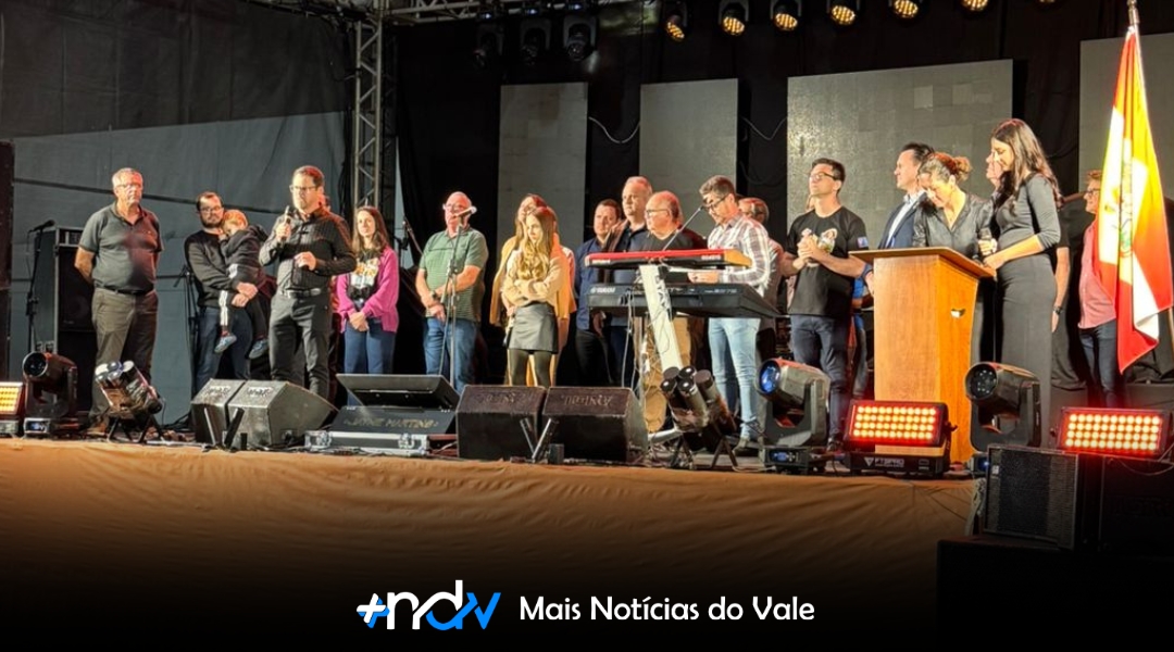 Abertura da 51ª Festa do Colono movimenta o Parque Municipal Jorge Hardt de Indaial