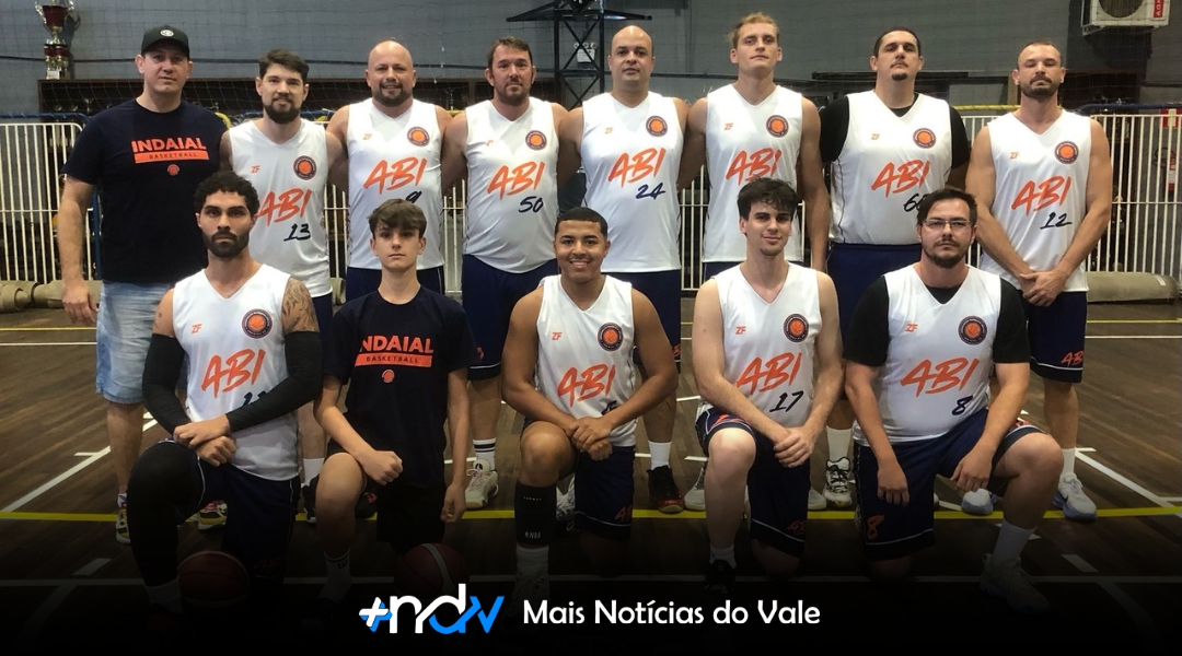 Time de Basquete de Indaial garante vaga na final da Liveba