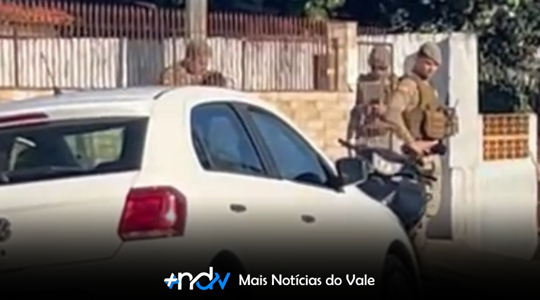 Mulher é morta com facada no pescoço em SC após descobrir mensagens no celular do companheiro