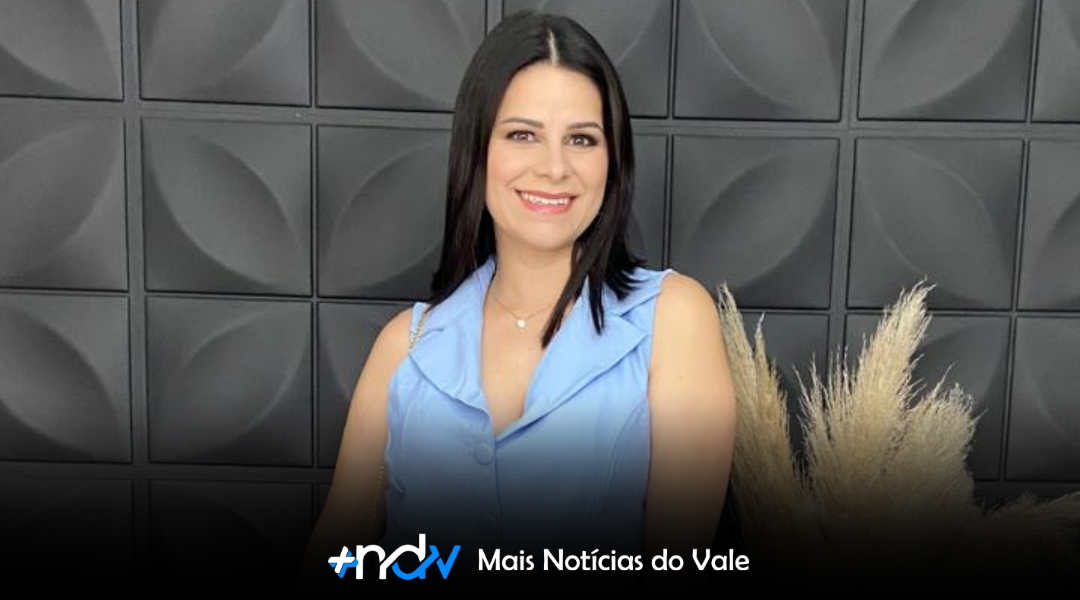 Escritora de Indaial Débora Dantas lança livro sobre superação e fé: “Sou Filha: da Rejeição ao Propósito”