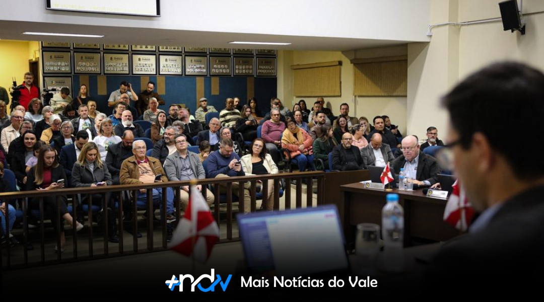 Aprovação de creches em horário estendido gera grande debate na Câmara de Indaial