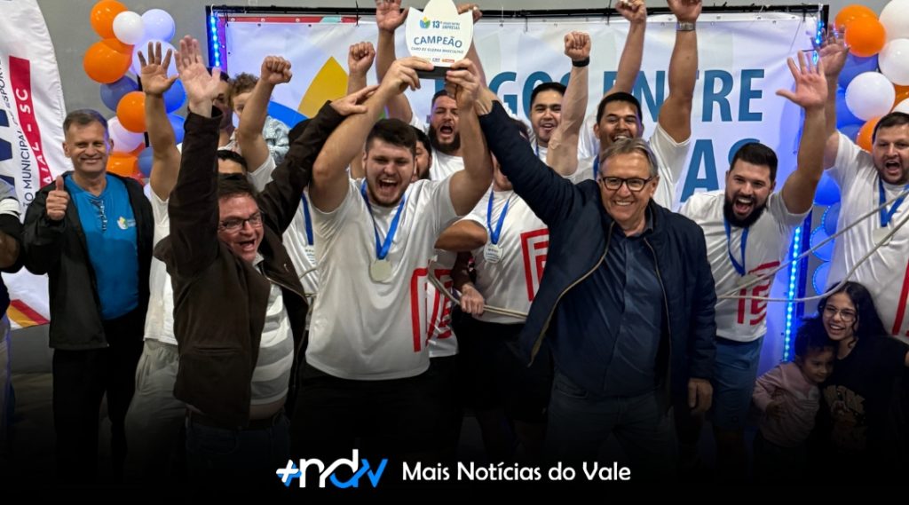 Cerimônia reuniu autoridades, atletas e público em uma noite épica, com música, luzes, hinos, tocha olímpica e a primeira disputa da competição