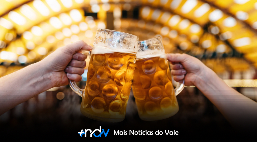 Oktoberfest Blumenau 2025 divulga valores do chope: preços vão de R$ 16 a R$ 31