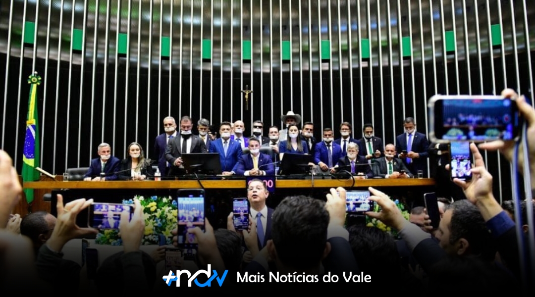 Três deputados de SC podem ter mandato suspenso após ocupação do Congresso