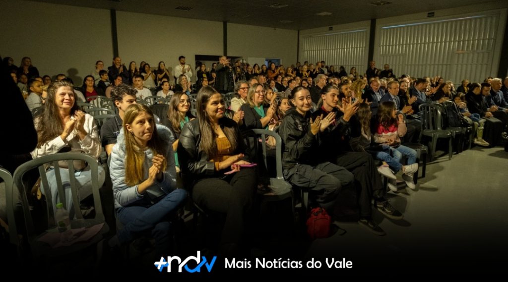 Uma noite de vozes em harmonia