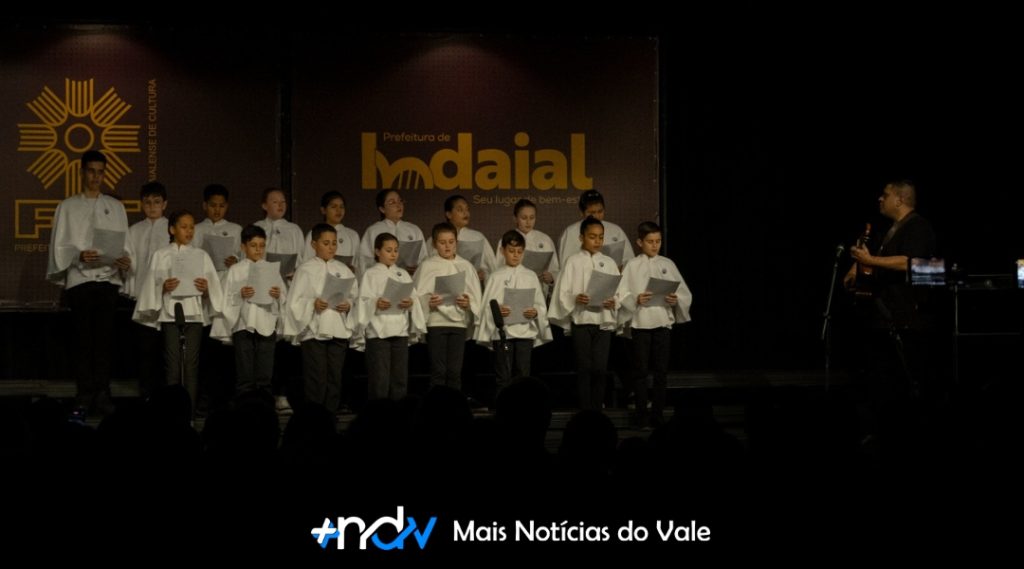 Uma noite de vozes em harmonia