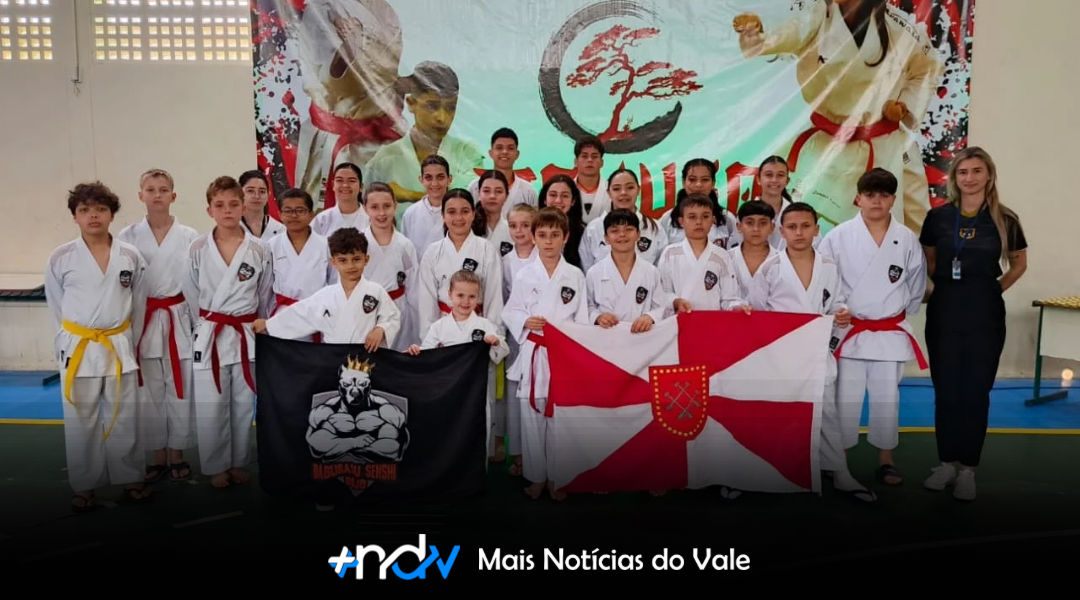 Grupo Dagurasu conquista 40 medalhas na 3ª Etapa do Campeonato Estadual de Karatê Interestilos