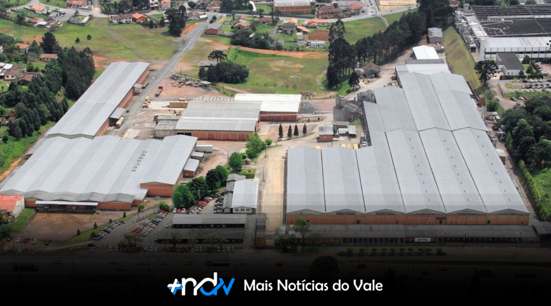 Um corte doloroso atinge o coração do polo moveleiro catarinense