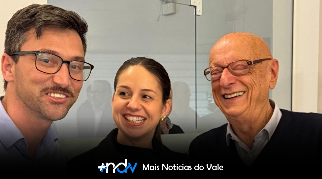 Sorrisos e boa notícia: Vereadores Jordani e Carol protocolam emenda de R$ 1 milhão com Esperidião Amim