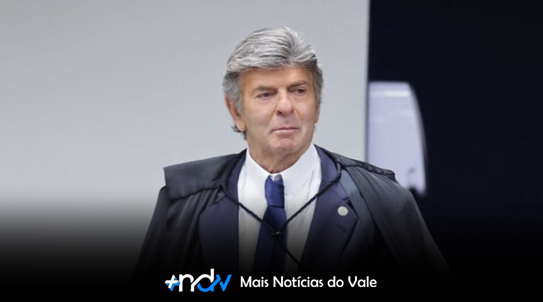 Fux vota pela incompetência do STF para julgar Bolsonaro por tentativa de golpe
