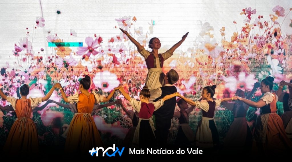 Noite mágica de dança agita Indaial