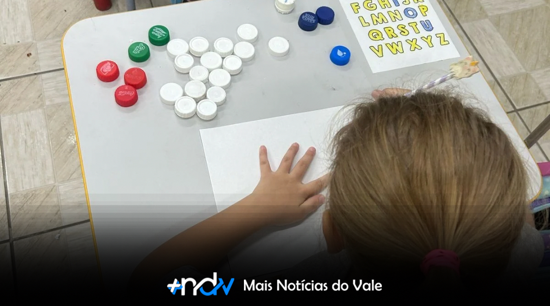 Educação de Indaial vira referência em SC com método que muda vidas