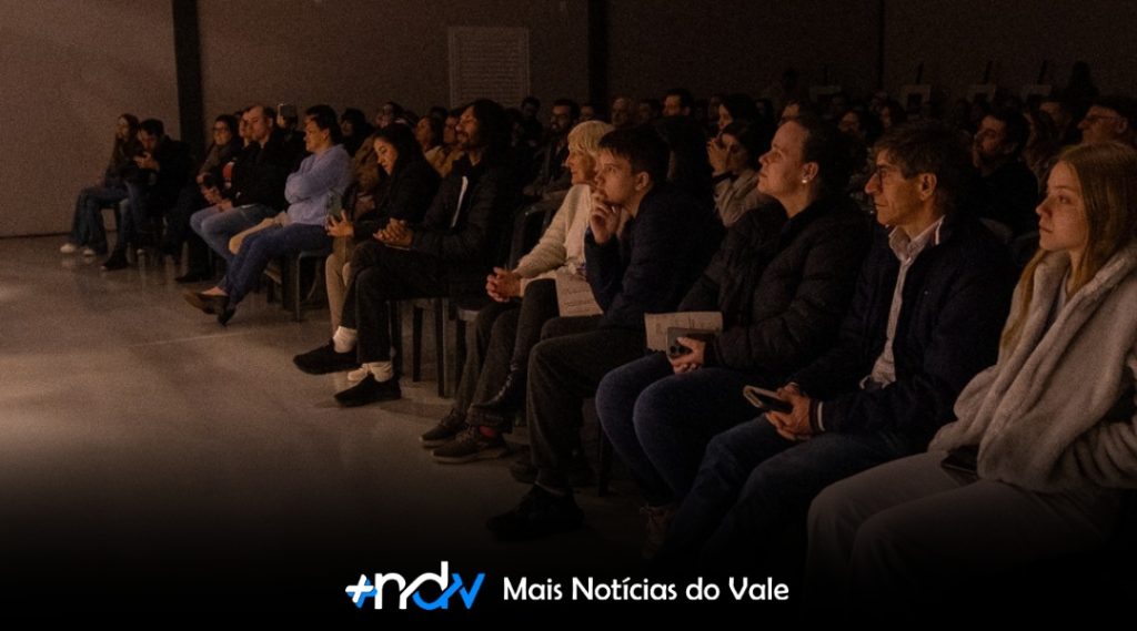 Primavera das Artes tem abertura emocionante em Indaial