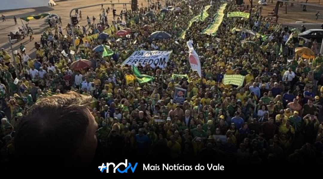 Caminhada pró-anistia reúne apoiadores de Bolsonaro em Brasília
