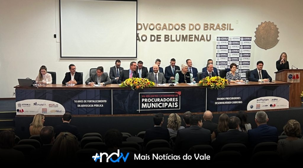 Indaial presente no 8º Encontro Catarinense de Procuradores Municipais