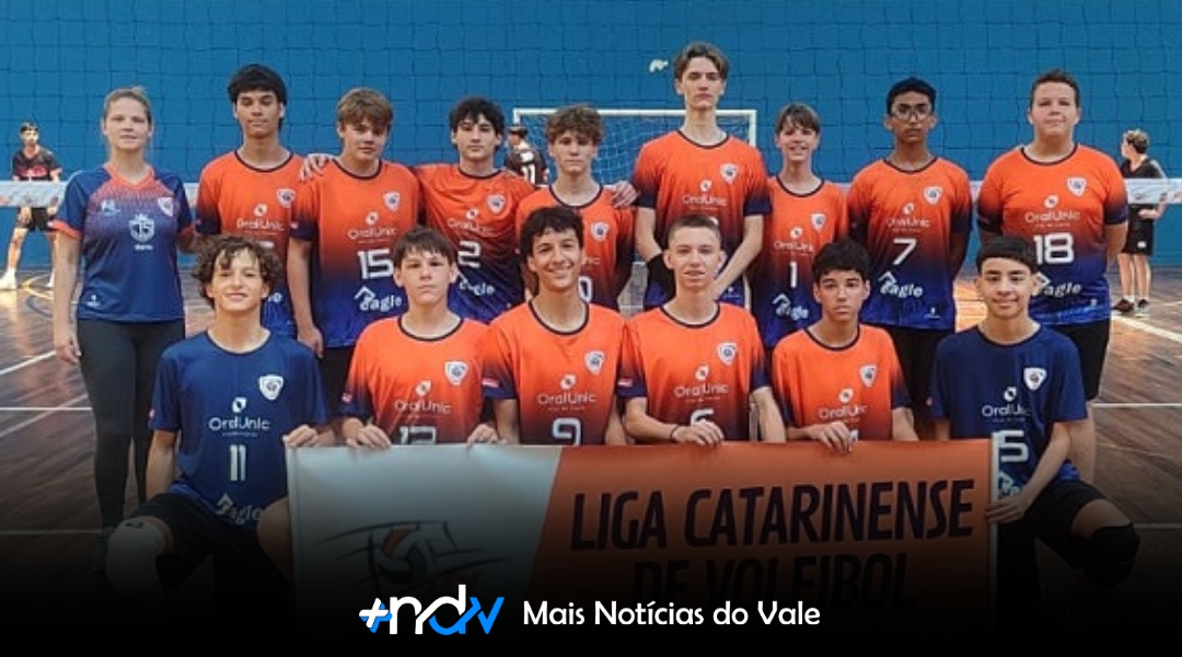 Jovens atletas de Indaial mostram garra na Liga Catarinense de Voleibol