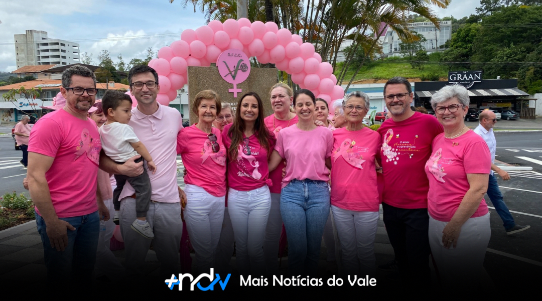 Entre flores e gratidão: Indaial presta tributo às voluntárias da Rede Feminina