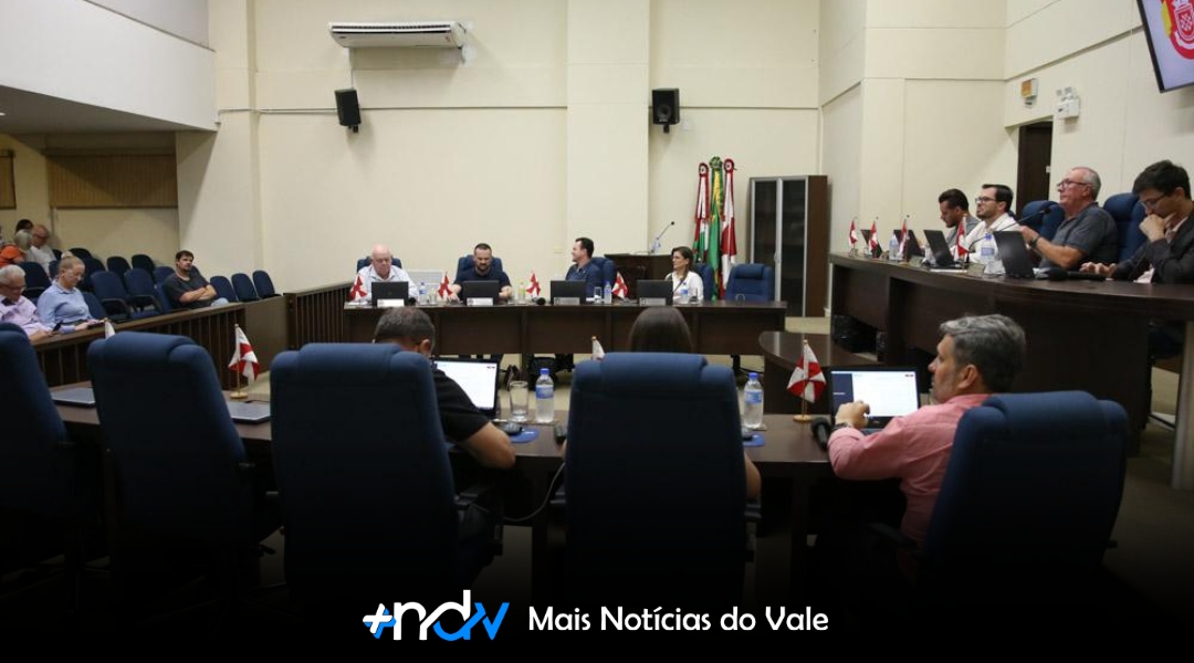 Câmara de Indaial cancela participação de vereadores em congresso nacional para economizar até R$ 50 mil