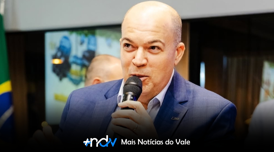 Presidente da CDL, Vanderlei Couto, apresenta ações e avanços da entidade na Câmara de Indaial