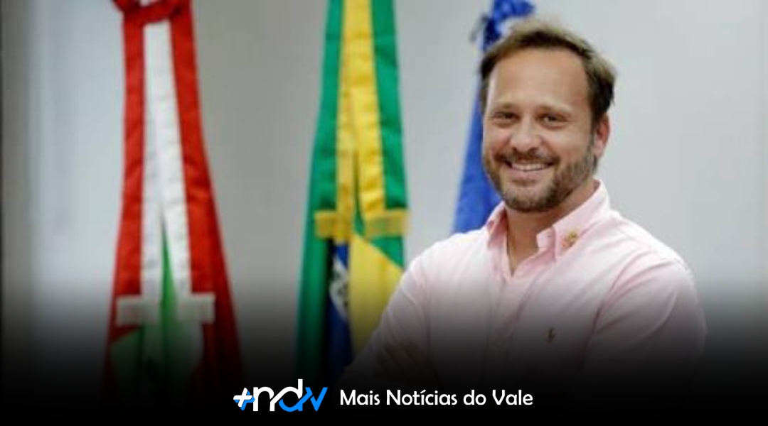 Reforma de Adriano Silva (NOVO) em Joinville é questionada: MP pede revogação de artigo