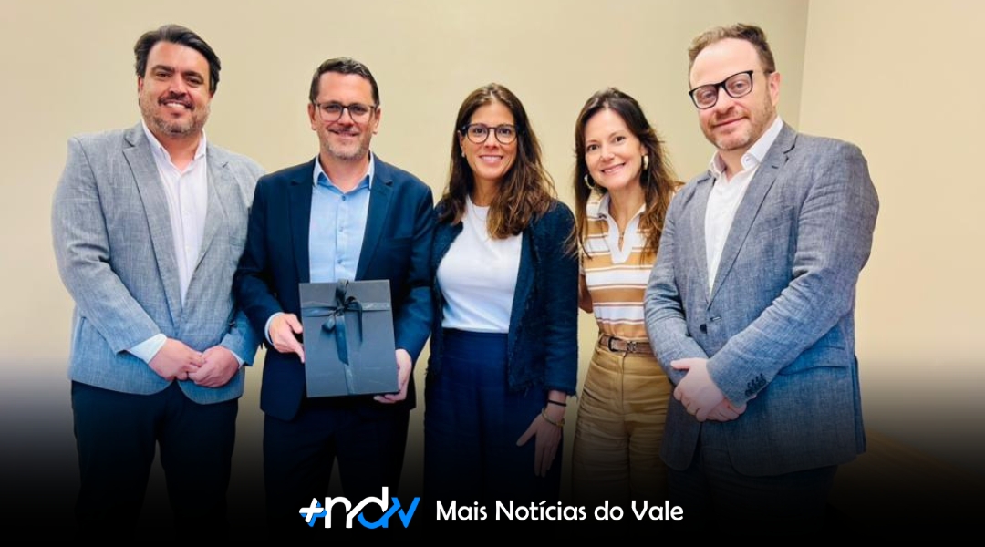 Indaial recebe prêmio nacional e é destaque em educação no Brasil