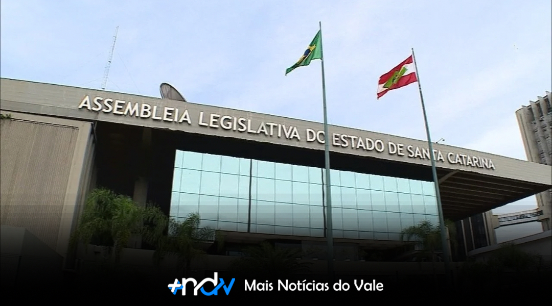 Alesc aprova fim da taxa de licenciamento anual de veículos em Santa Catarina 