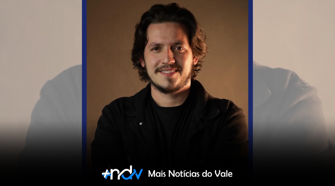 Indaialense está prestes a lançar seu primeiro livro e bate meta em vaquinha solidária