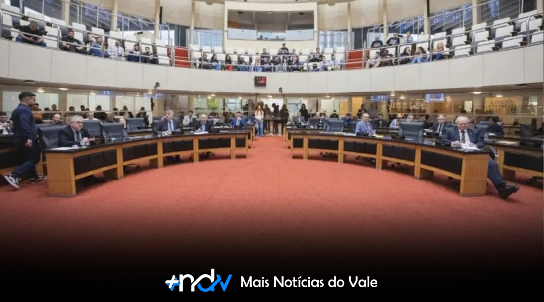 Jorginho Mello vai sancionar lei que extingue cotas raciais nas universidades de SC