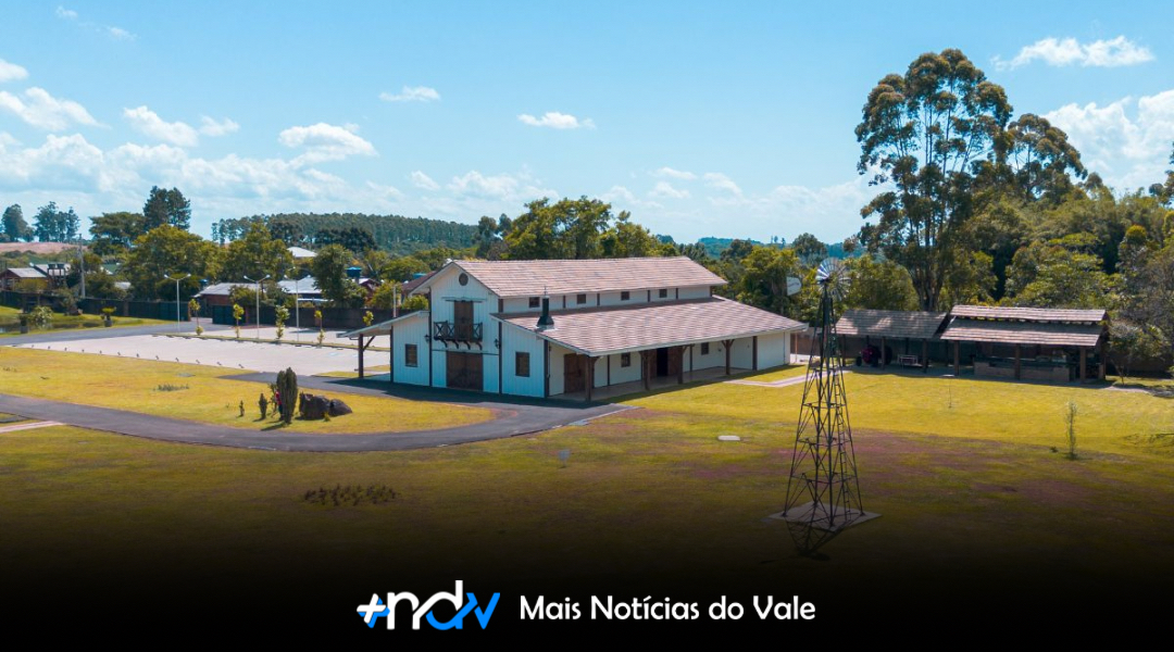 Um cenário de filme no interior de Santa Catarina está chamando atenção